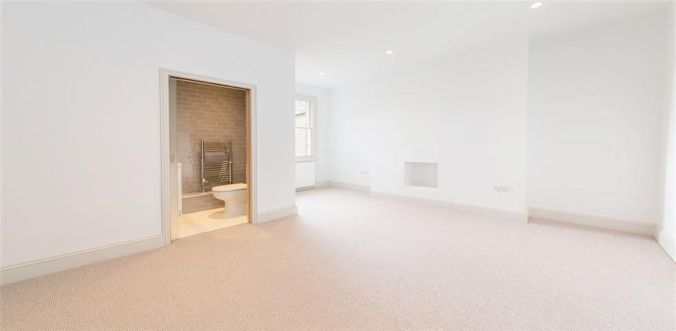 			3 Bedroom, 1 bath, 1 reception Flat			 Castellain Road, MAIDA VALE